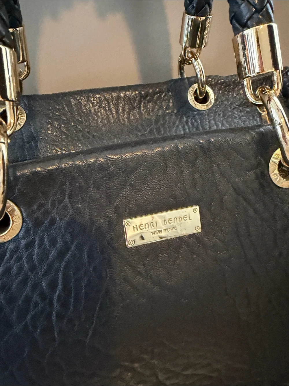 Henri Bendel bag